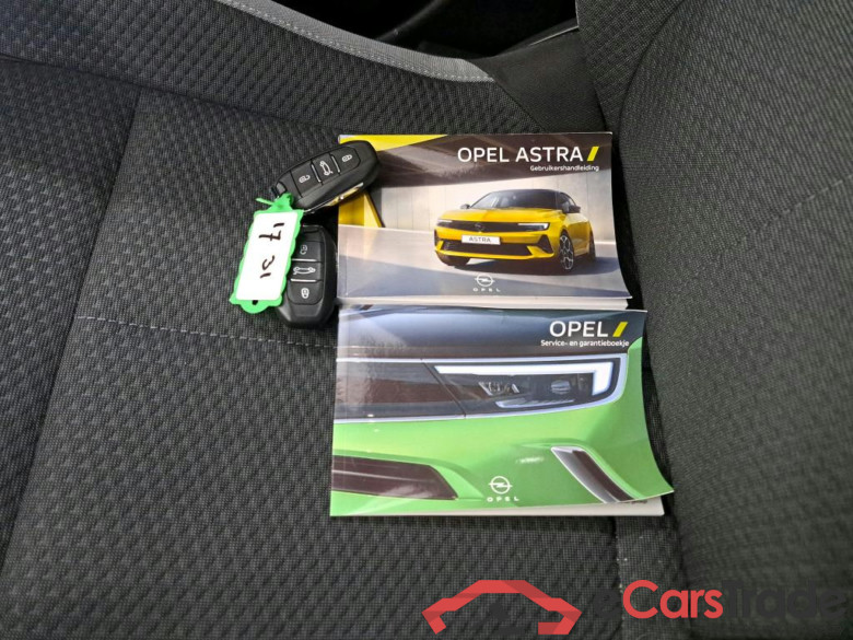 Opel Astra 5-deurs 1.6 turbo PHEV 133kW AT Bus Edition 5d #4