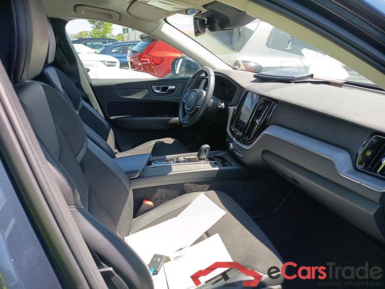 VOLVO XC60 / 2017 / 5P / todoterreno 2.0 B4 D AWD Business Plus Auto #6