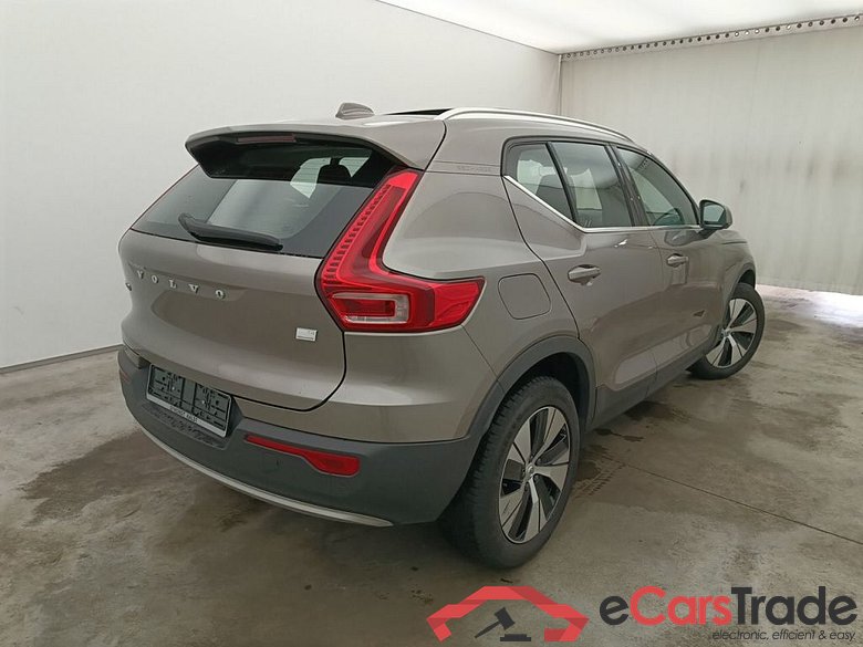 Volvo XC40 T4 Recharge Geartronic Inscription Expr. 5d #2
