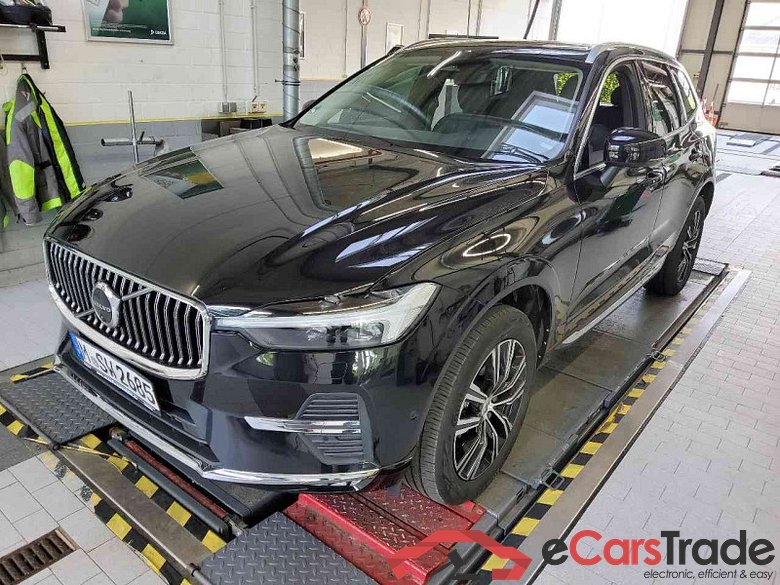 Volvo XC60 (03.2017->) DE - SUV5 B5 (Benzin) 2WD EU6d, Inscription Mild-Hybrid, (Facelift) 2021 - 2022