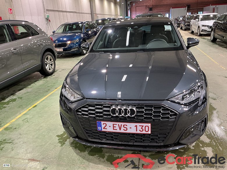 AUDI A3 SPORTBACK 1.4 40 TFSI E S TRONIC SPORTB ATTRACTION #2