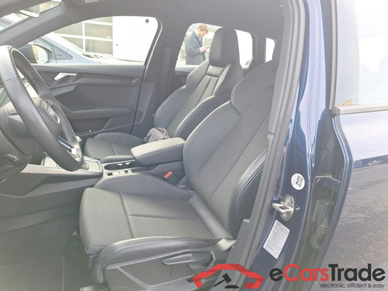 Audi A3 SB 1.0 30 TFSI LED Virtual 1/2 Sport-Leather Display KeylessGo Camera Klima PDC ... #5