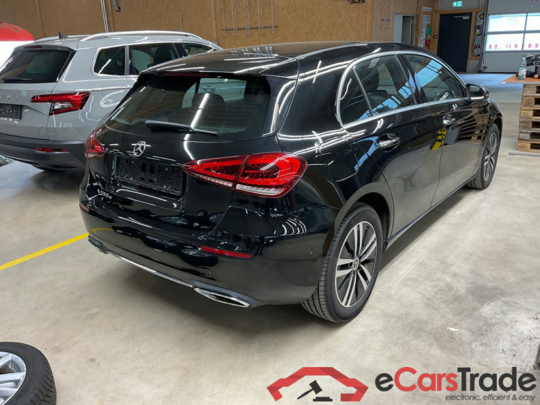 MERCEDES-BENZ A-Klasse A 250 e 8G-DCT Advanced Progressive 5d 118kW #2