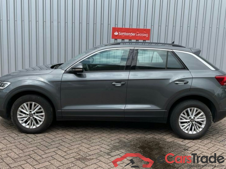 VOLKSWAGEN T-Roc 1.0tsi life business 81kW #2