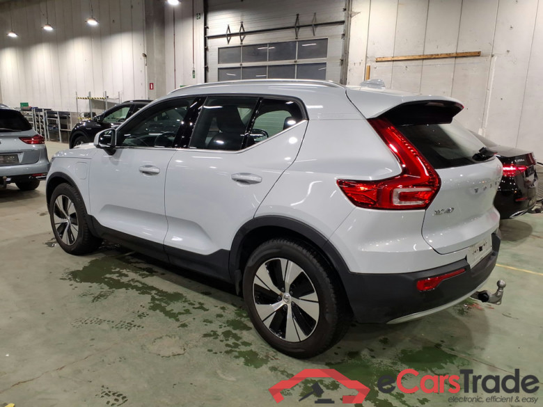 VOLVO XC40 1.5 T4 PHEV INSCRIPTION EXPR. DCT #2