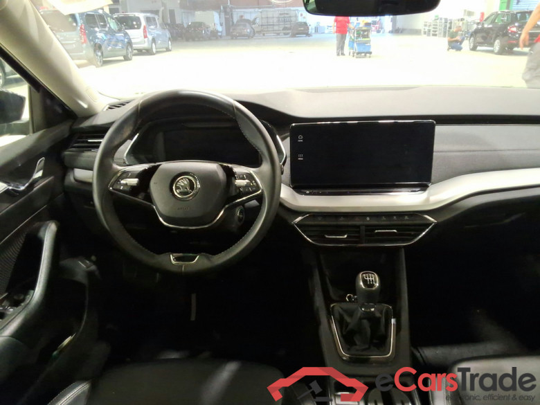 SKODA Octavia 1.5 TSI ACT 110KW CLEVER+ #6
