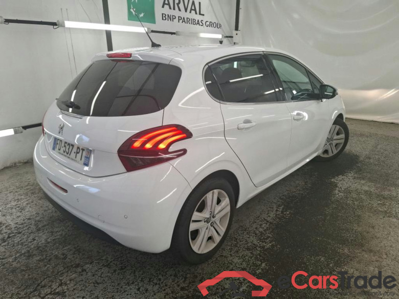 PEUGEOT 208 / 2015 / 5P / Berline &BLUEHDI 100 €6.c S&S ALLURE BUSINESS #3