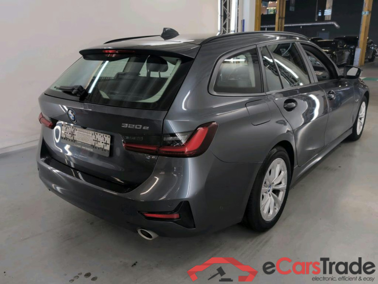 BMW 3 SERIES TOURING 2.0 320E TOURING #4