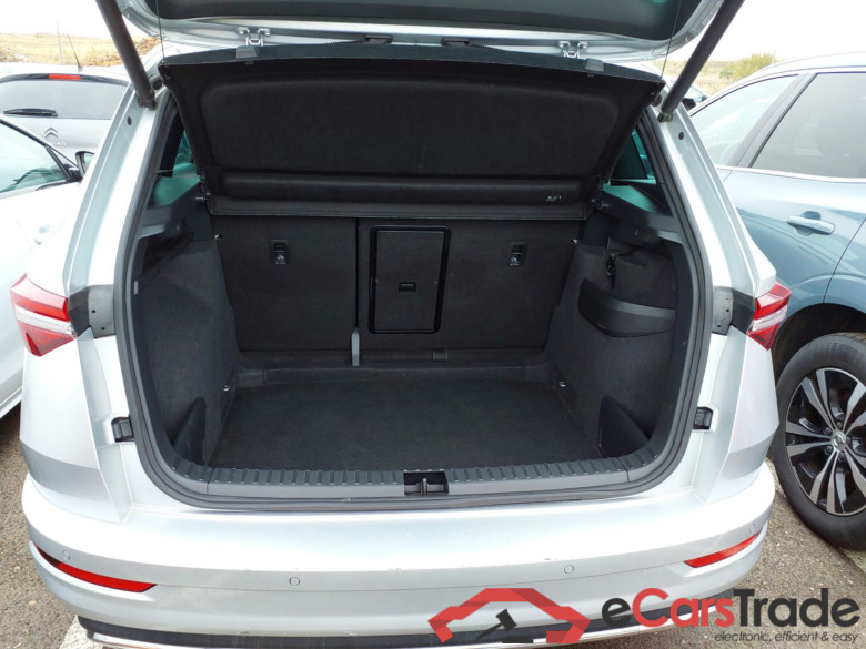 SKODA Karoq 2.0 TDI 110kW 150cv DSG AutomÃ¡tico Sportline #6