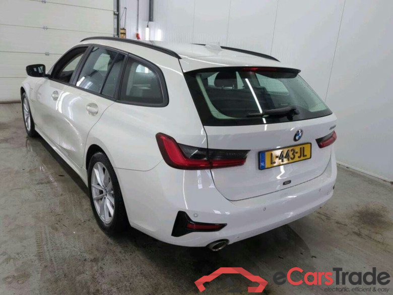 BMW 3-serie Touring 320e Bns Ed.P #6