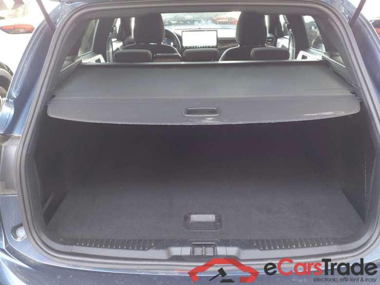FORD Focus FORD Focus SW 1.0 Ecoboost ST-LINE X 1.0 EcoBoost Hybrid 155 ch S&S (mHEV) Powershift +  winter pack + toit panoramic #2