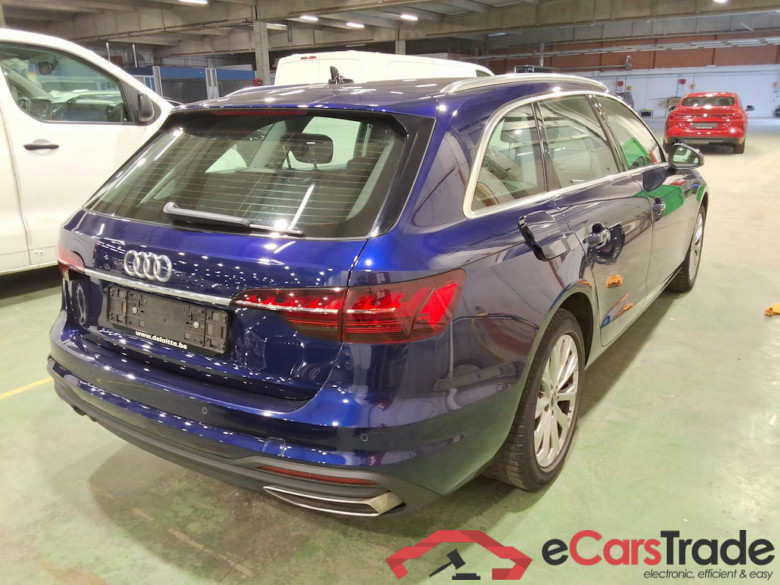 AUDI A4 2.0 30 TDI 100KW S TR ATTRACTION B.E. #4