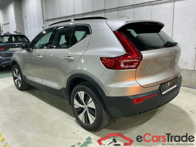 VOLVO XC40 1.5 T4 PHEV PLUS DARK DESIGN DCT #3