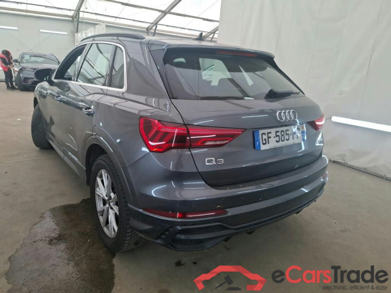 AUDI Q3 / 2018 / 5P / SUV 45 TFSI E 245 S TRONIC S LINE #2