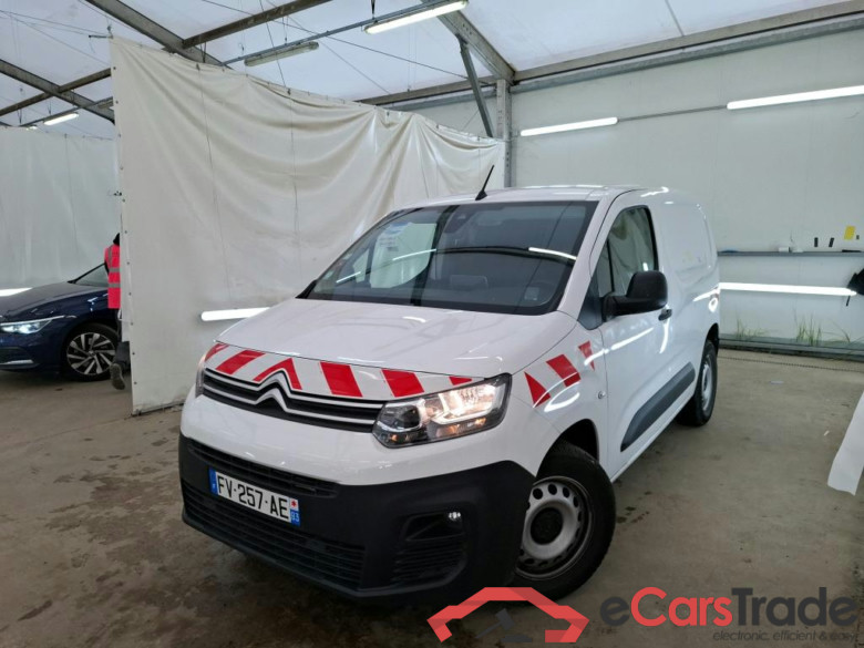 Berlingo Fourgon Worker M 1000 1.2 PureTech 130CV BVA8 E6d #1