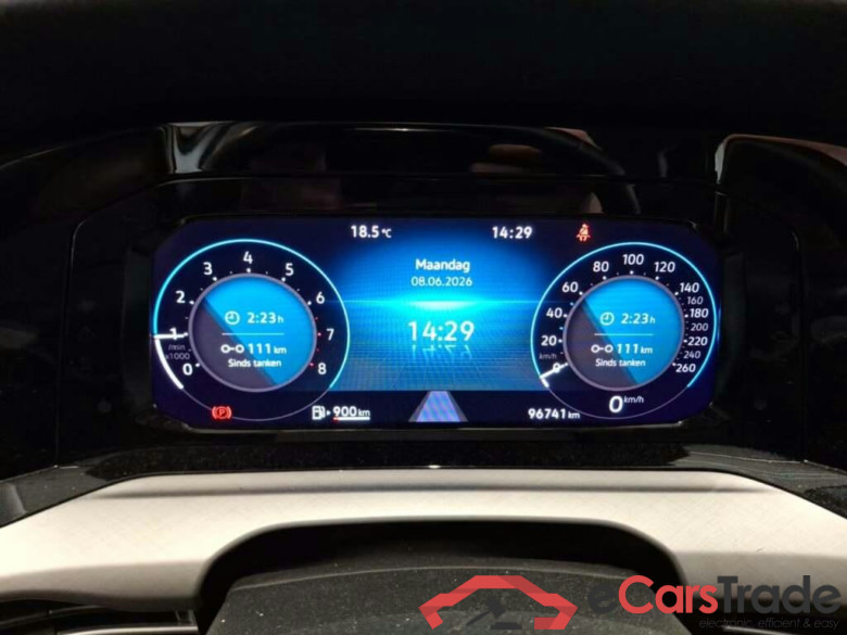 VOLKSWAGEN GOLF 1.0 TSI Life  #4