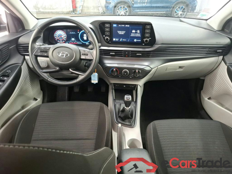 i20 Intuitive 1.2 85CV BVM5 E6d #5