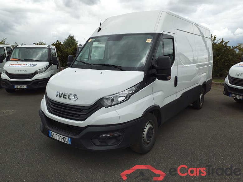 IVECO 35S IVECO 35S  14V 3,5T 136CV 3520L Q-LEAF 4X2