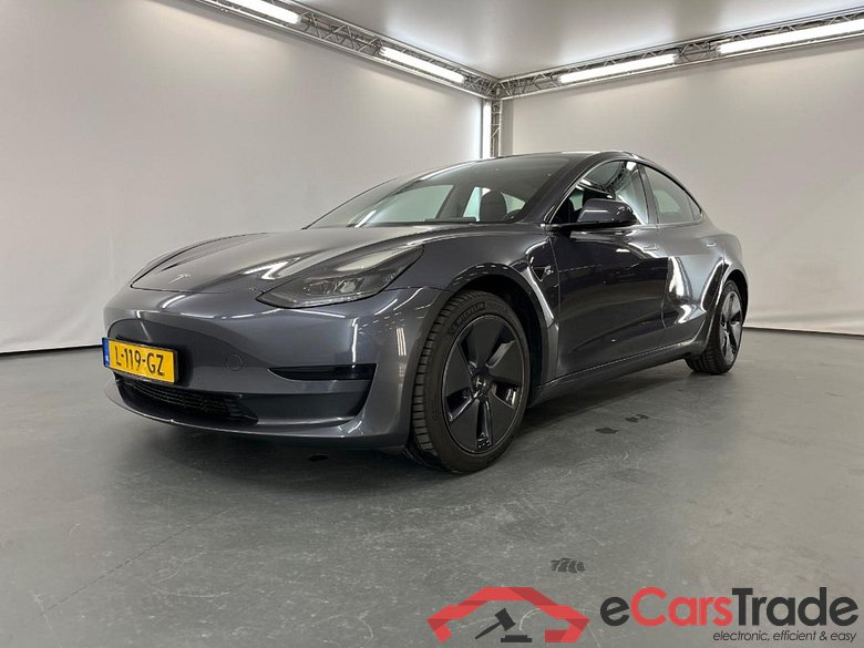 Tesla Model 3 Standard RWD Plus 60 kWh