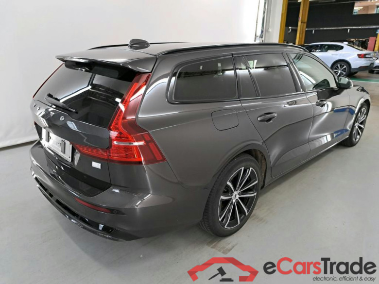 VOLVO V60 2.0 T6 PHEV PLUS DARK AUTO 4WD #4