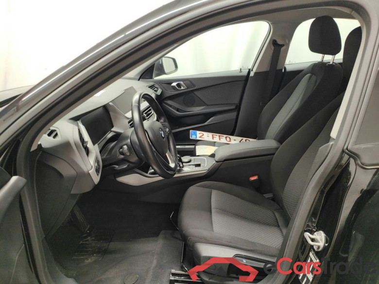 BMW 2 Reeks Gran Coupé 218iA (100kW) 4d #3