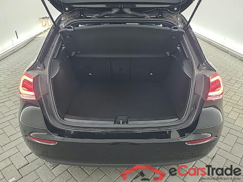 MERCEDES-BENZ A-klasse A 180 7G-DCT Business Solution 5D 100kW #5