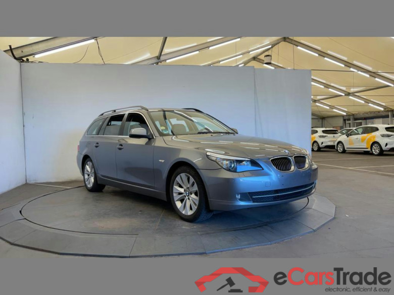 BMW 5 SW Dsl (E61) Touring 520 dA #2