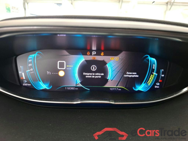 PEUGEOT 3008 / 2016 / 5P / SUV Hybrid 225 e-EAT8 ALLURE BUSINESS #6