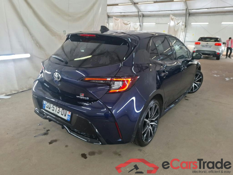 TOYOTA Corolla / 2022 / 5P / Berline Hybride 196h GR Sport #3