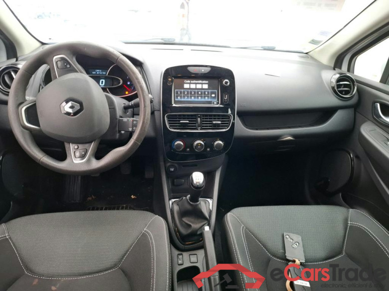 Clio IV Air MediaNav 1.5 dCi 75CV BVM5 E6 #5
