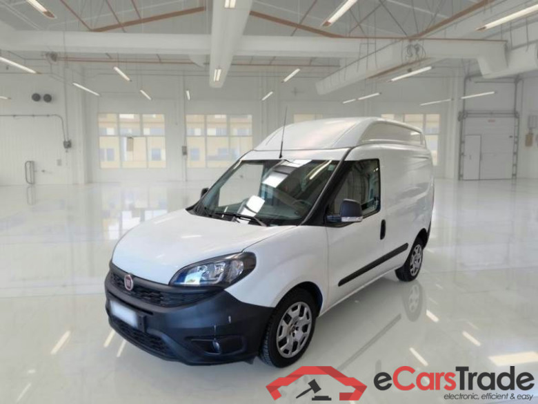 FIAT DOBLÒ CARGO / 2014 / 4P / VETT. FURGONATA CH2 LOUNGE 1.6 MJET 120CV E6D-F SeS #1