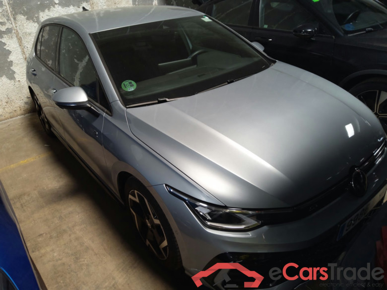 VOLKSWAGEN Golf A8 PA (DA1) 2.0 TDI 110 kW (150 CV) AutomÃ¡tico DSG R LINE(Winterpack) #1