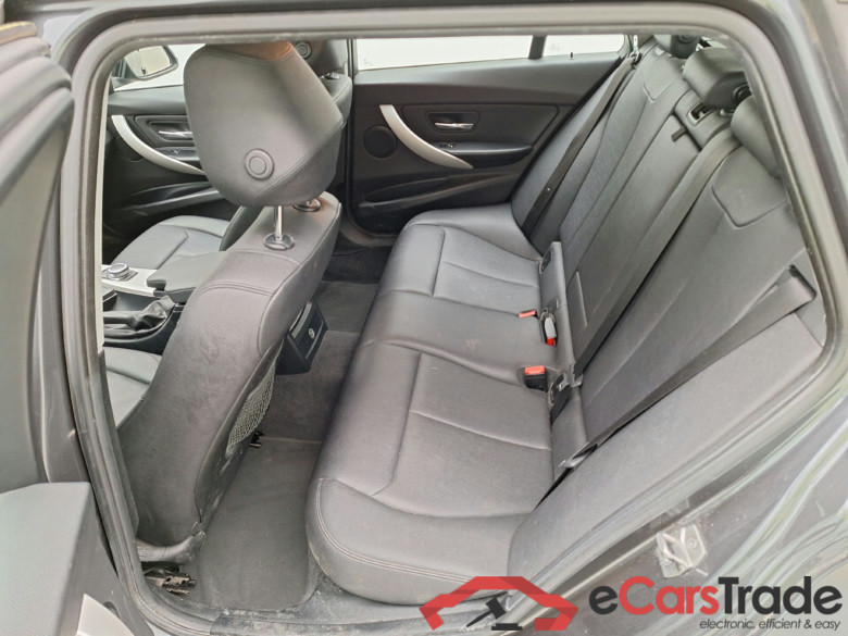 BMW, 3-serie Touring '15, BMW 3 Reeks Touring 318i (100 kW) Aut. 5d #4