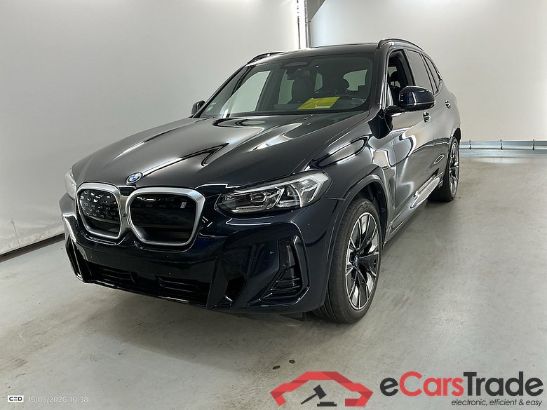 BMW IX3 80KWH AUTO