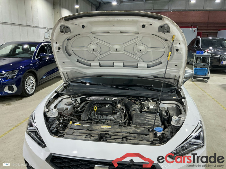 SEAT LEON ST 1.0 ETSI 110 FR DSG #6