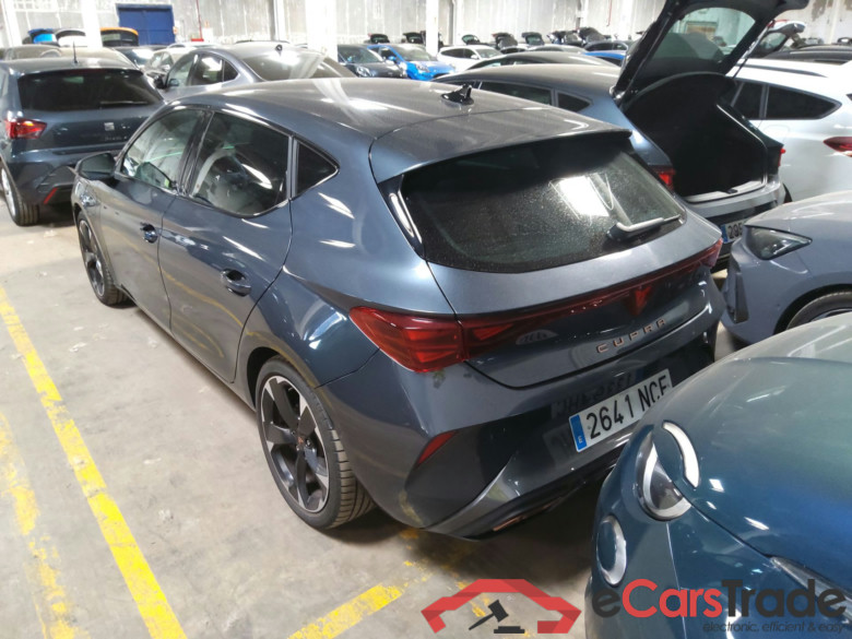 CUPRA Leon 1.5 PHEV DSG 205cv 5P AutomÃ¡tico (Winterpack) #2