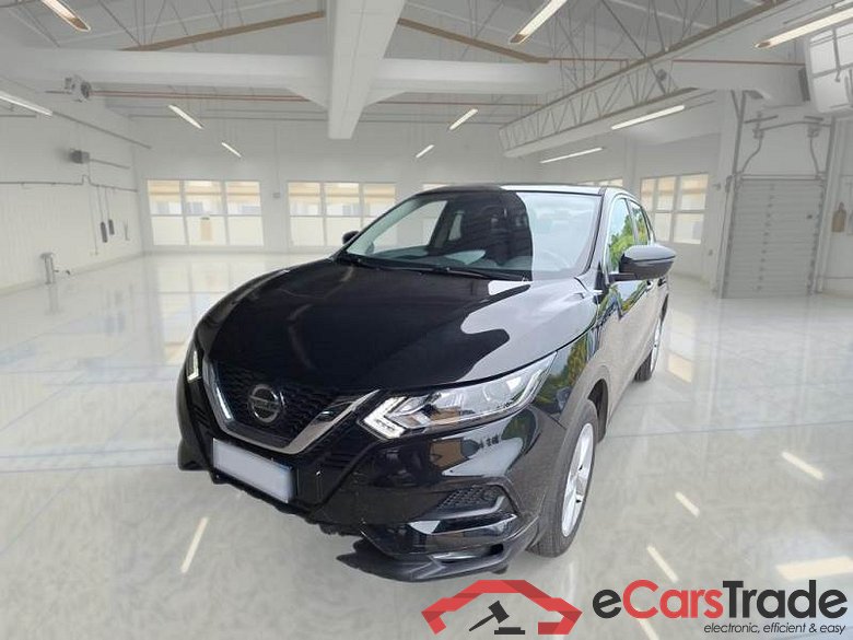 NISSAN QASHQAI / 2017 / 5P / CROSSOVER 1.3 DIG-T 140 BUSINESS