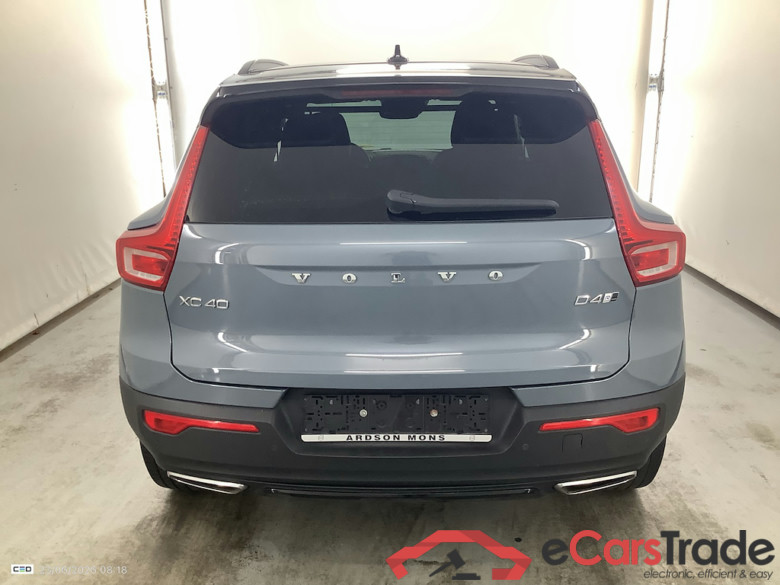 VOLVO XC40 DIESEL 2.0 D4 AWD R-Design Geartronic #5