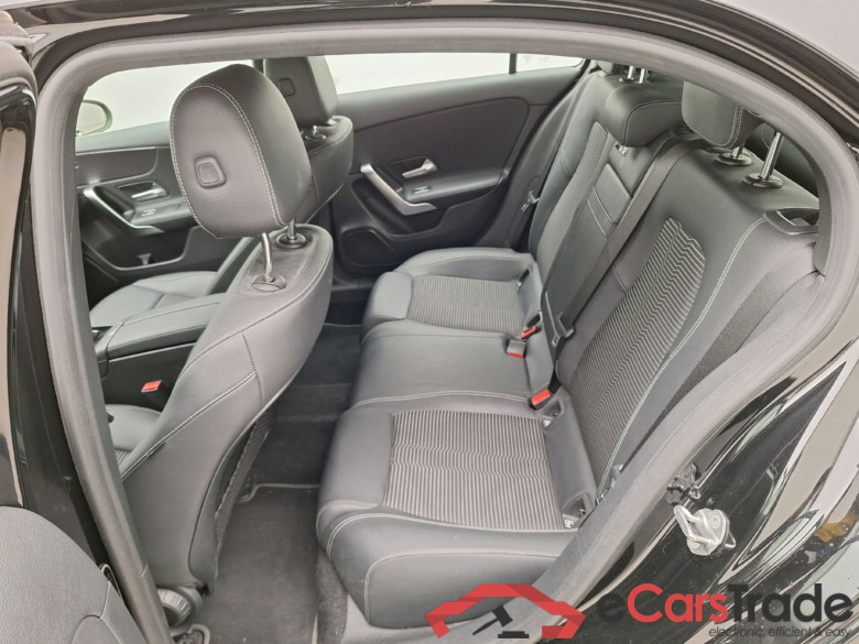 Mercedes, A-Class '18 PHEV, Mercedes-Benz A-Klasse A 250 e Luxury Line 5d #4