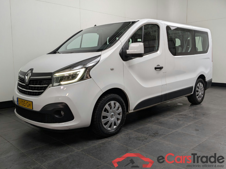 RENAULT TRAFIC PASSENGER 2.0 dCi 145 Zen #1
