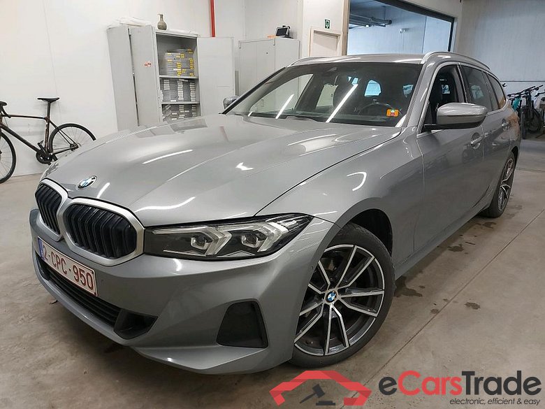 BMW - BMW 3 TOURING 318iA 156PK With Vernasca Heated Seats & Live Cockpit Nav Pro & Parking Assistant Pack & Removable Towing Hook * PETROL *