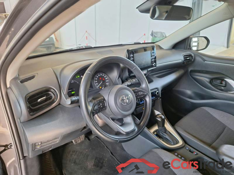 TOYOTA YARIS / 2020 / 5P / BERLINA HYBRID BUSINESS MY20 #3