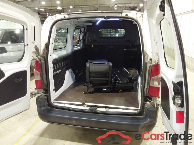 CITROAu2039N BERLINGO 1.5 BLUEHDI 100 XL HEAVY CONTROL #3