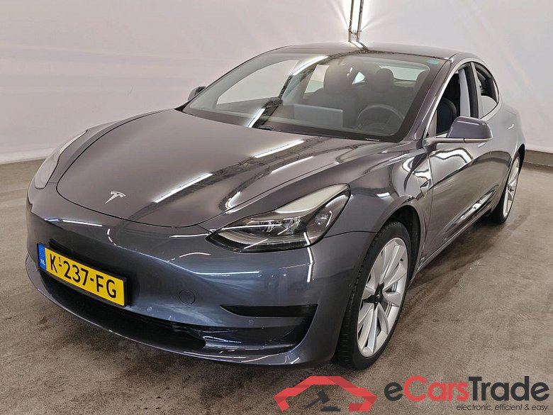 Tesla Model 3 Standard Range Plus RWD 4d