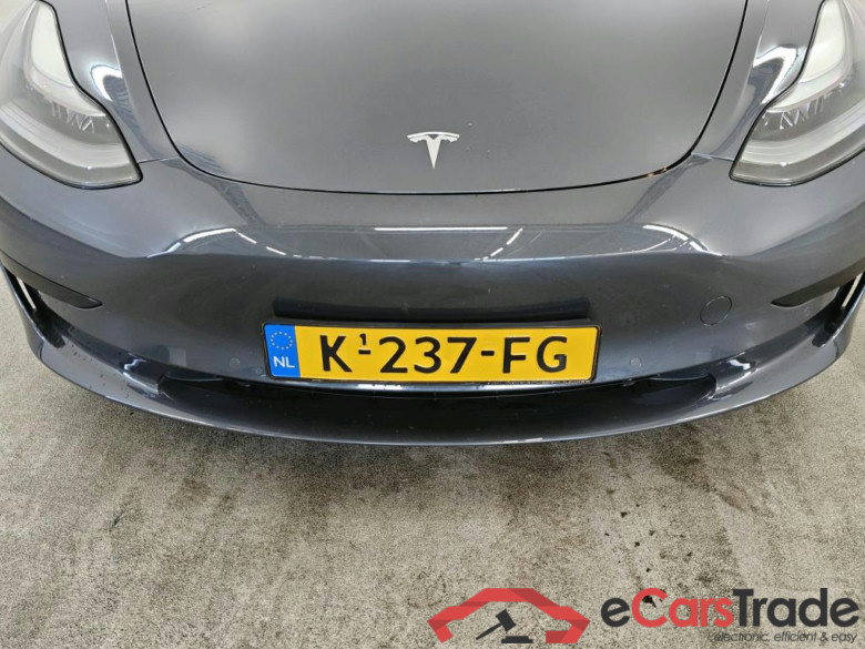 Tesla Model 3 Standard Range Plus RWD 4d #5