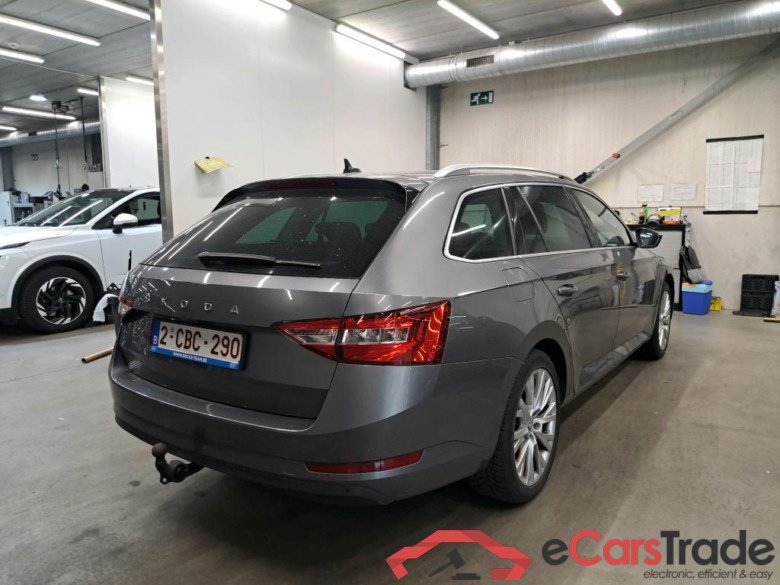 SKODA - SKO SUPERB COMBI TSI 150PK DSG7 Clever With Side Assist & Canton Sound & Kessy & Removable Trailer Hook * PETROL * #2