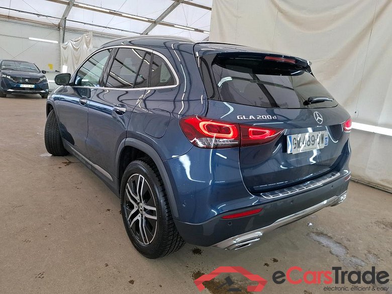 MERCEDES-BENZ GLA / 2020 / 5P / SUV 2.0 GLA 200 D BUSINESS LINE DCT #2