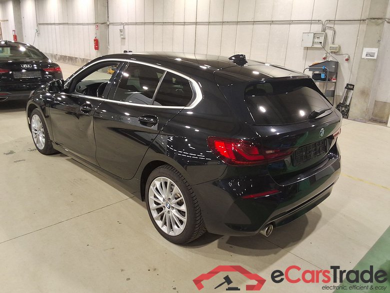 BMW 1 HATCH - 2019 118iA OPF #2