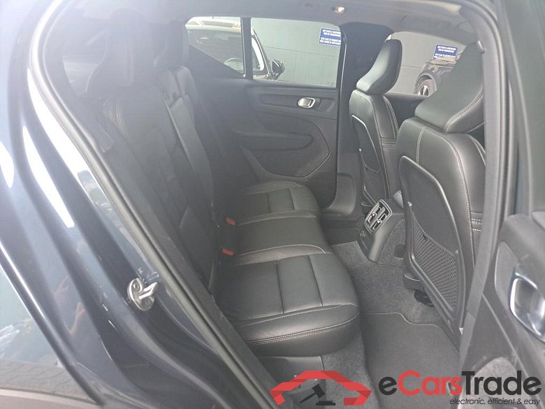 VOLVO XC40 1.5 T5 PHEV INSCRIPTION DCT #6