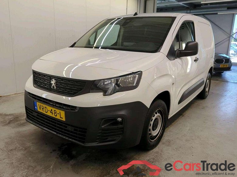PEUGEOT Partner 1.2 PT. Premium #1